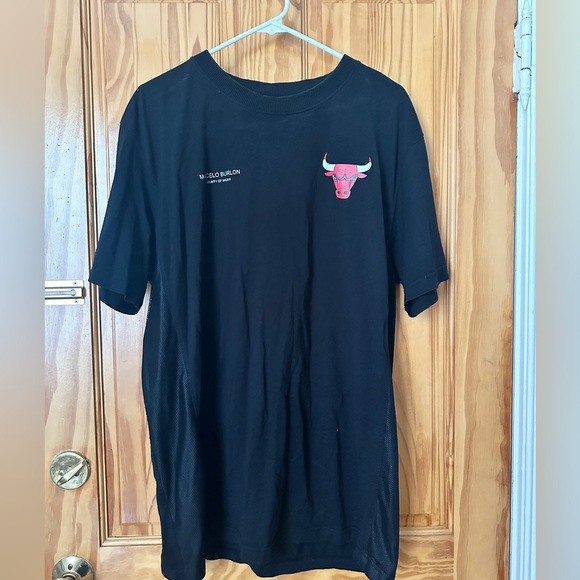 Collab between NBA Chicago Bulls x Marcelo Burlon, Size XL - Picture 2 of 6